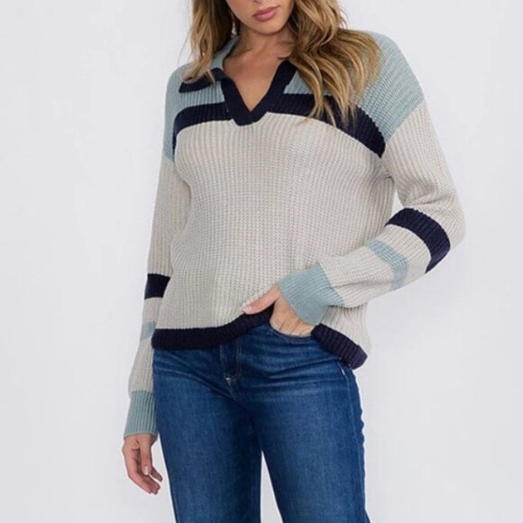 V-Neck Knit Colorblock Pullover Sweater - Picture 4 of 6